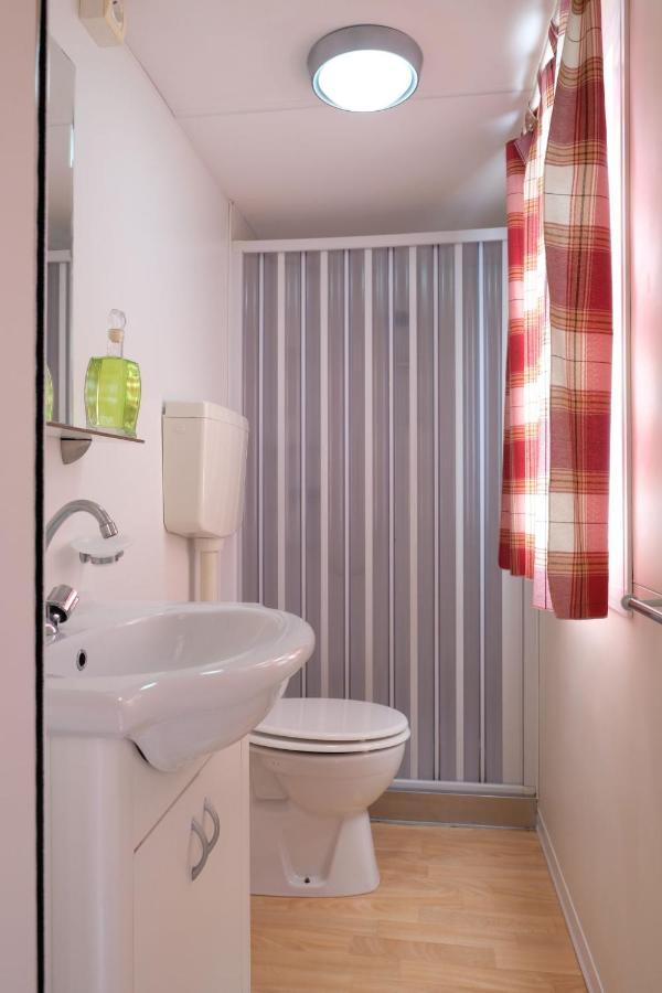Holiday Home Balatontourist Fuered-1 By Interhome Balatonfured Luaran gambar